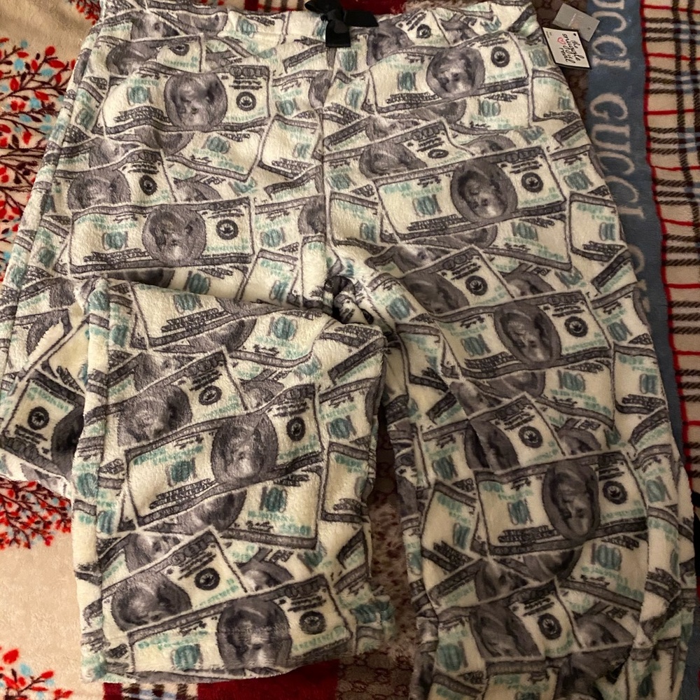 Sleep pants